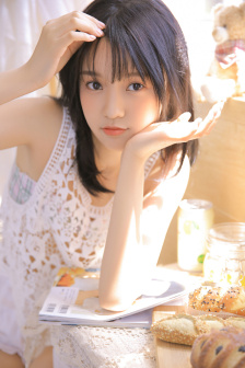 离婚和父亲过夫妻一起住好吗